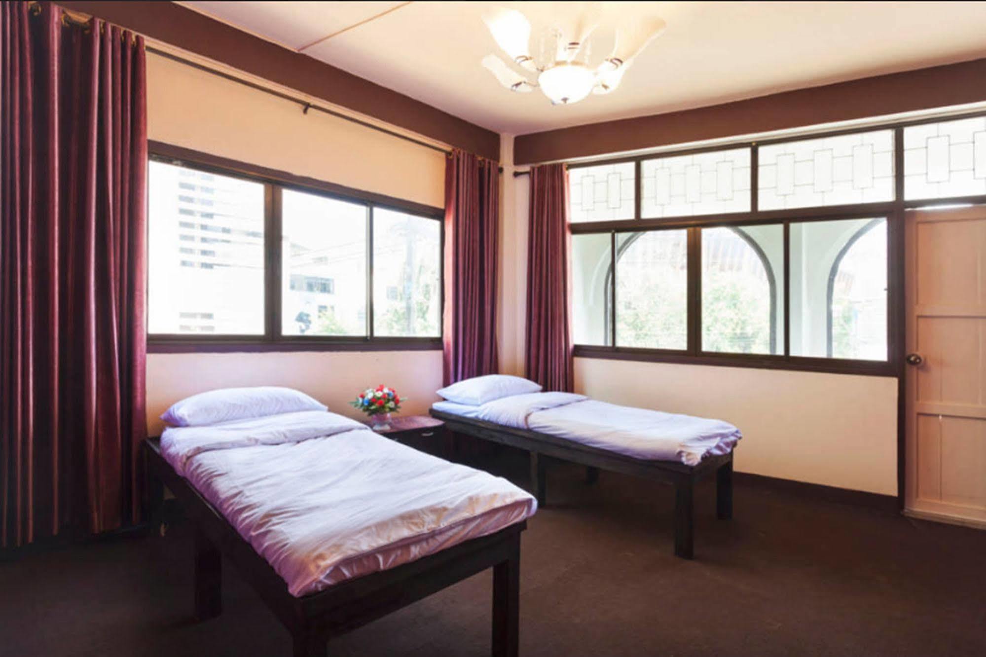 Ma Peak Hotel Chiang Mai Bagian luar foto