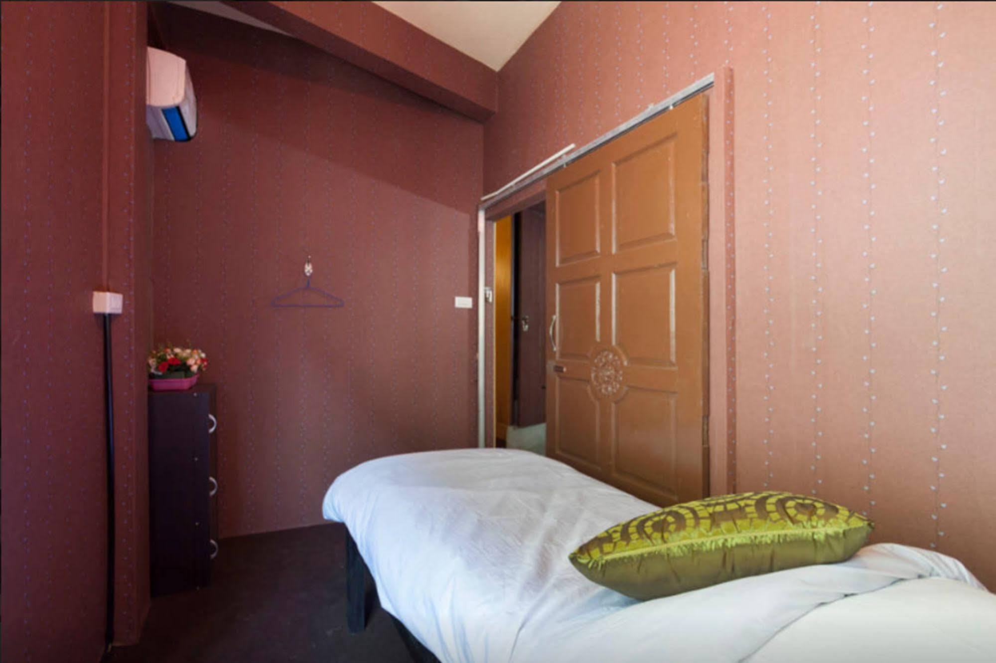 Ma Peak Hotel Chiang Mai Bagian luar foto